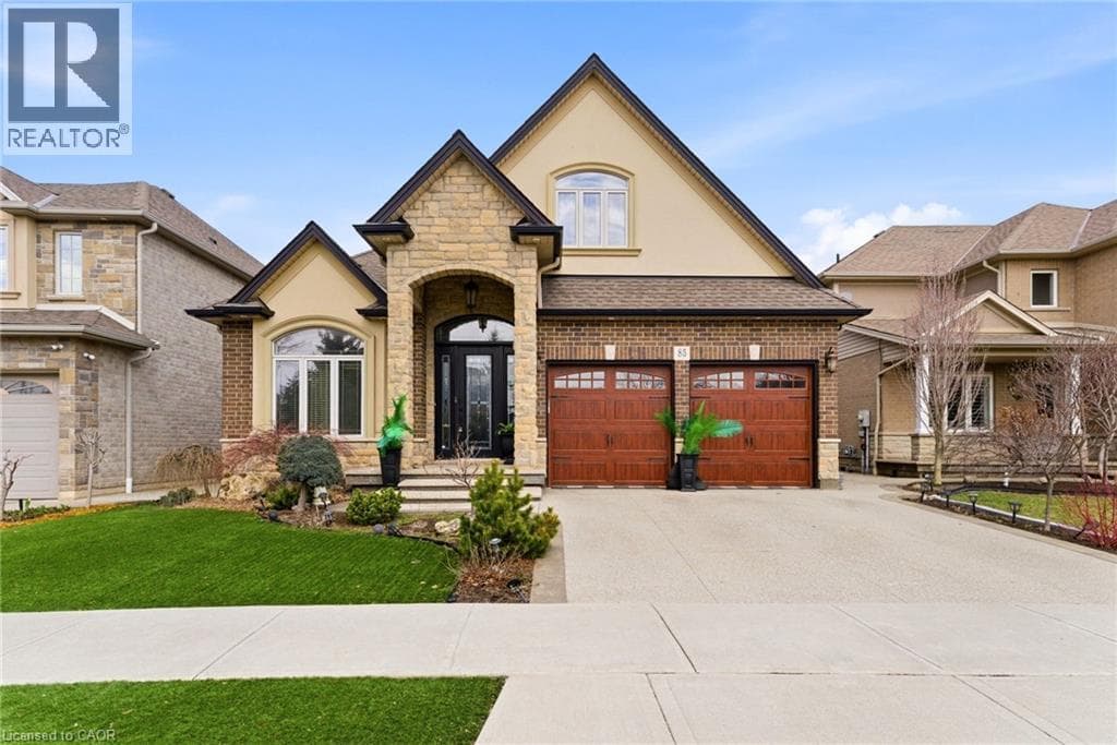 85 HILLCROFT Drive