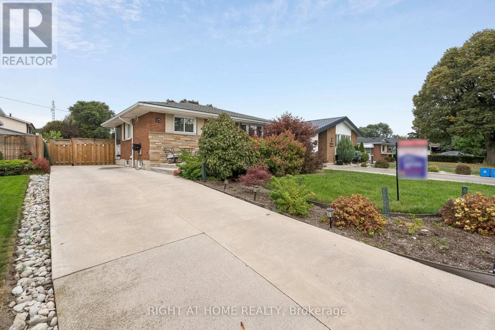 25 Swallow Crescent