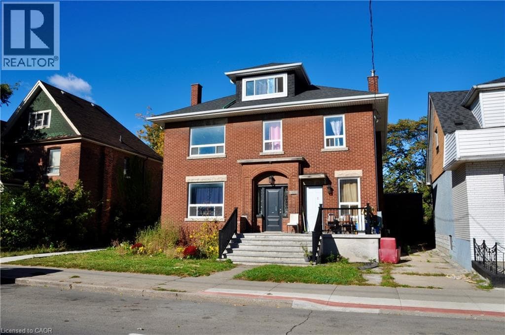 119 OTTAWA Street North
