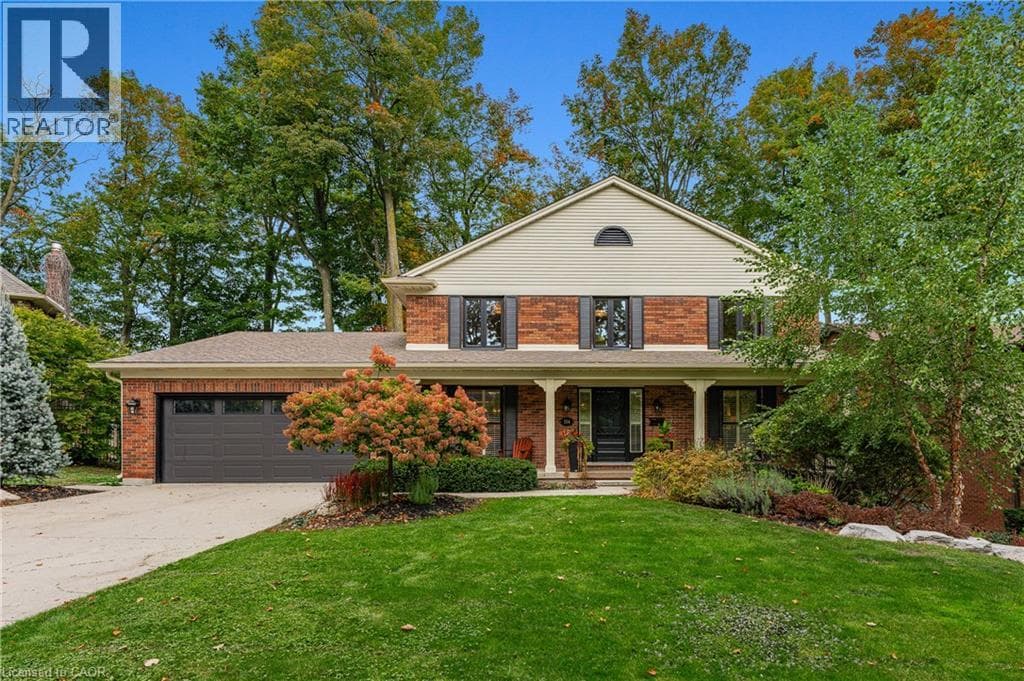 114 FREDERICK BANTING Place