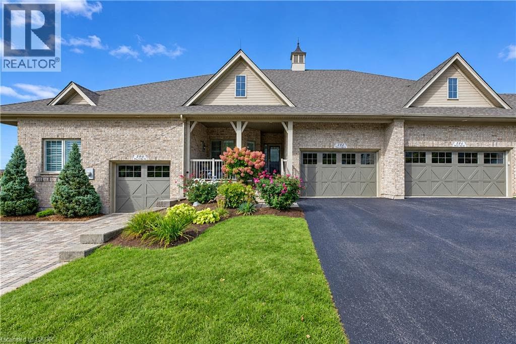 222 CHESTNUT HILL Crescent