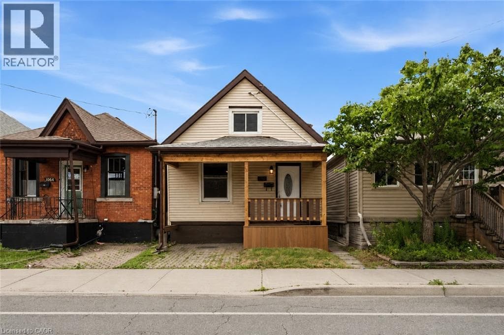 1062 CANNON Street East