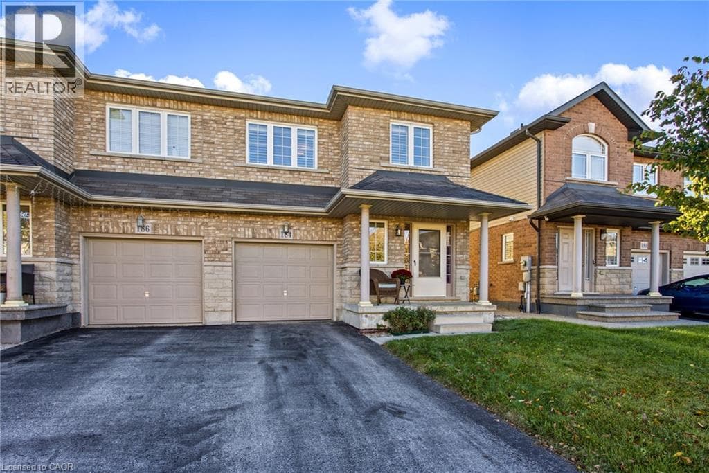 184 PELECH Crescent