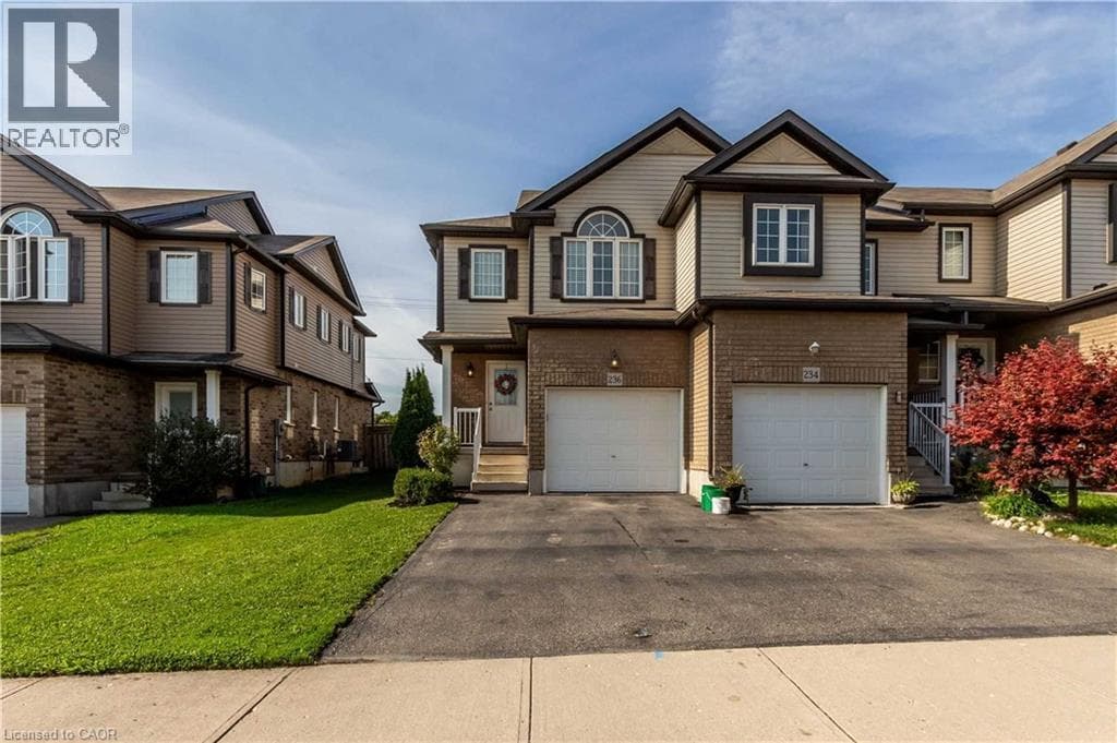 236 COUNTRYSTONE Crescent