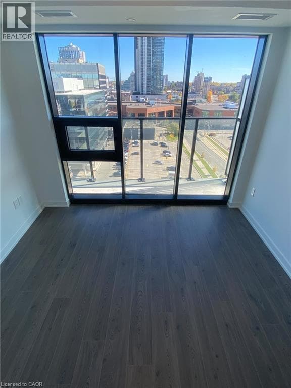 30 FRANCIS Street South Unit 1207
