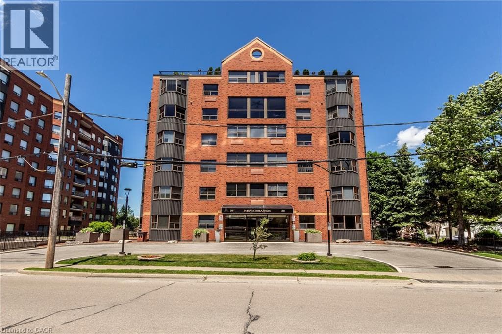 20 ELLEN Street East Unit 207