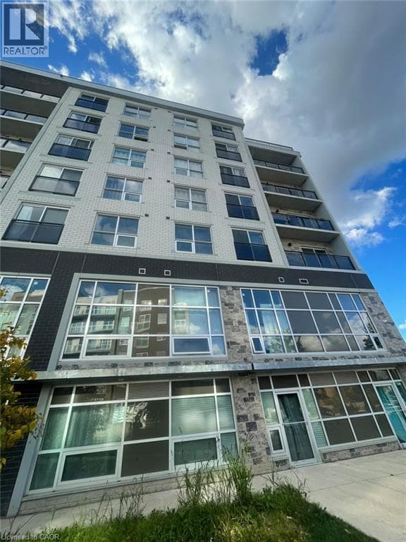 275 LARCH Street Unit F513