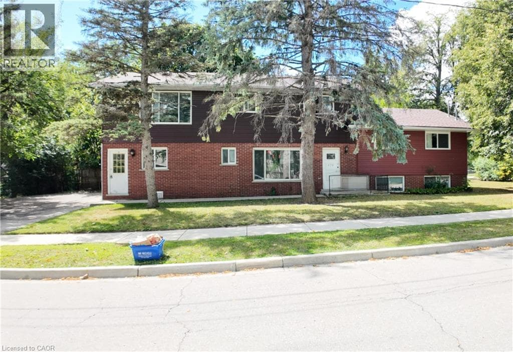 379 HOLLY Street