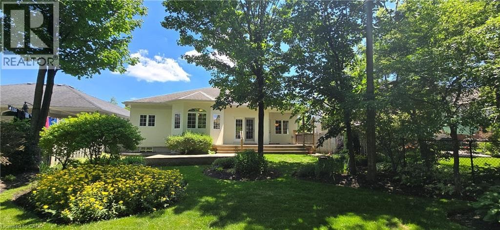 44 LASCHINGER Boulevard