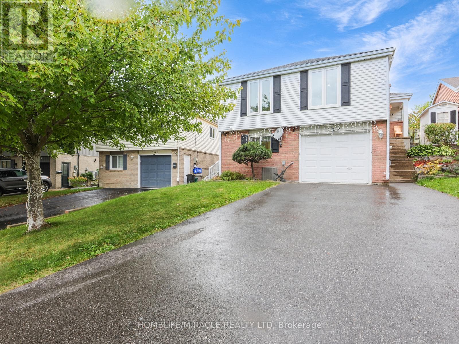 128 Macatee Place South