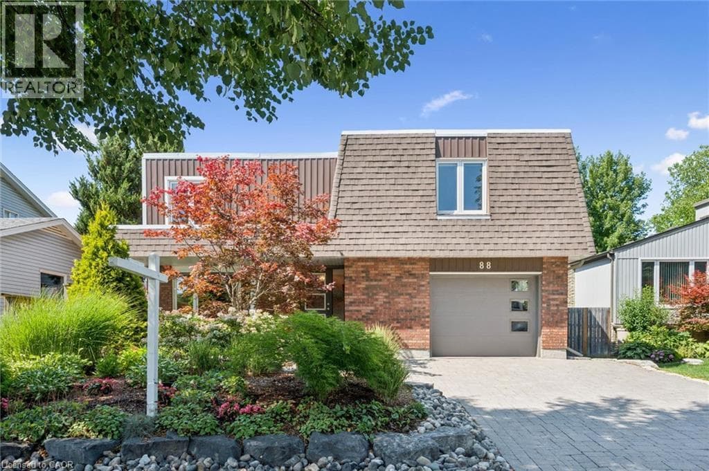88 MANOR Drive