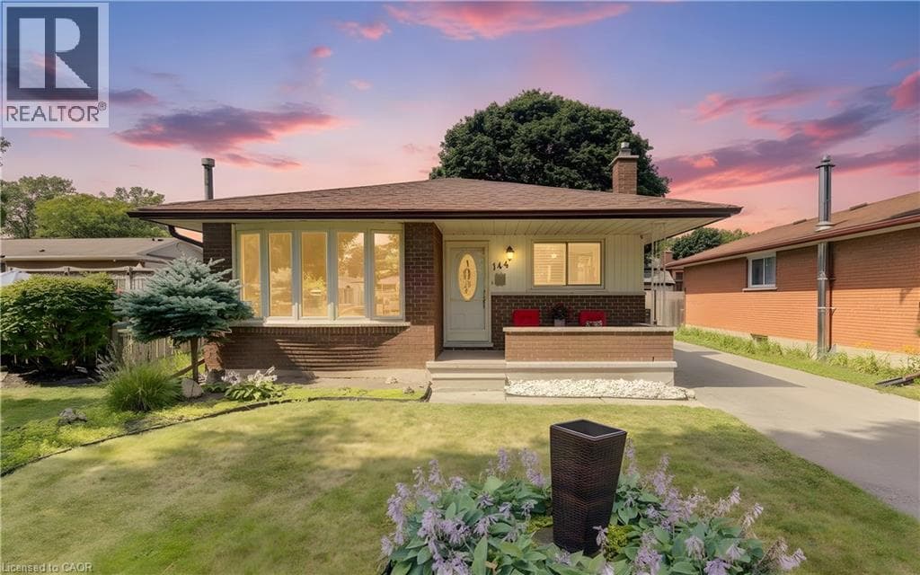 144 HOLBORN Drive