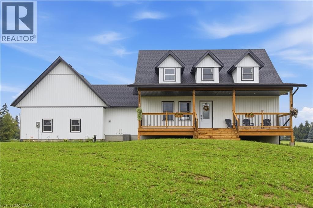 1238 SNYDER'S Road East