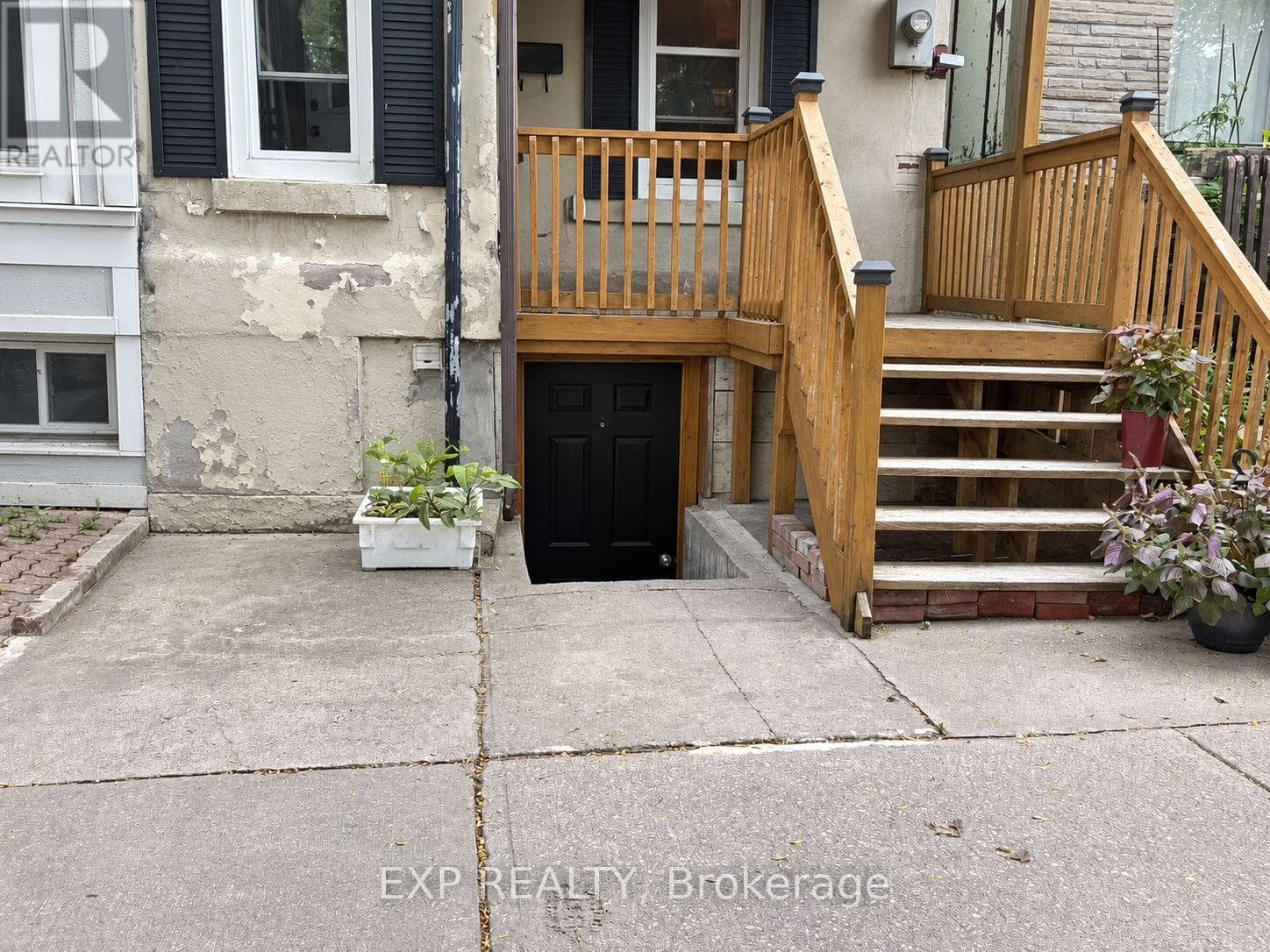 236 Munro Street Unit Bsmt