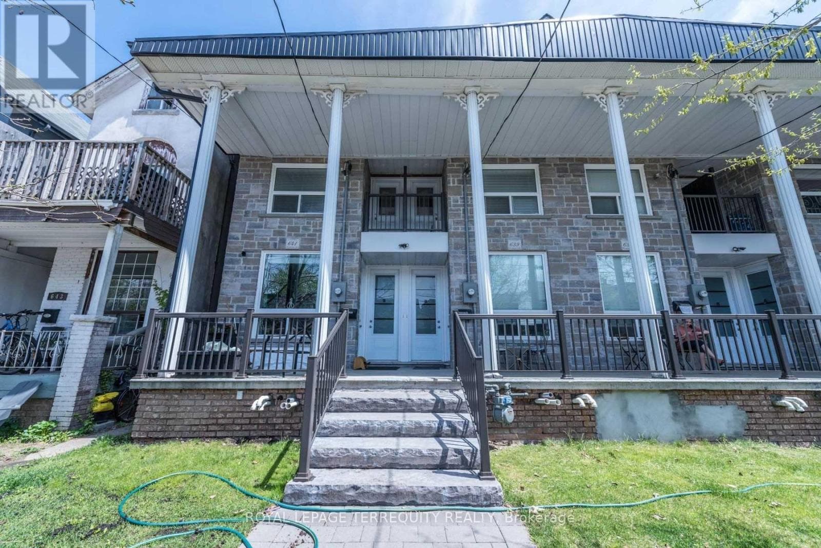 637 Lansdowne Avenue Unit A