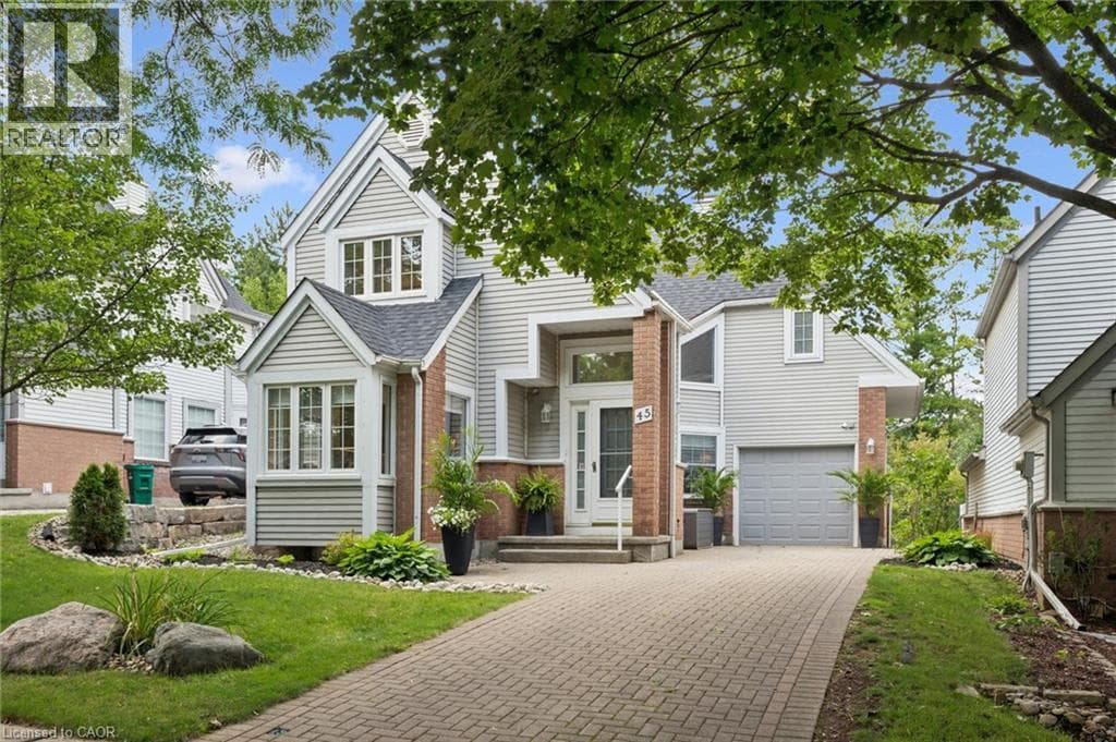 45 QUINTE Crescent