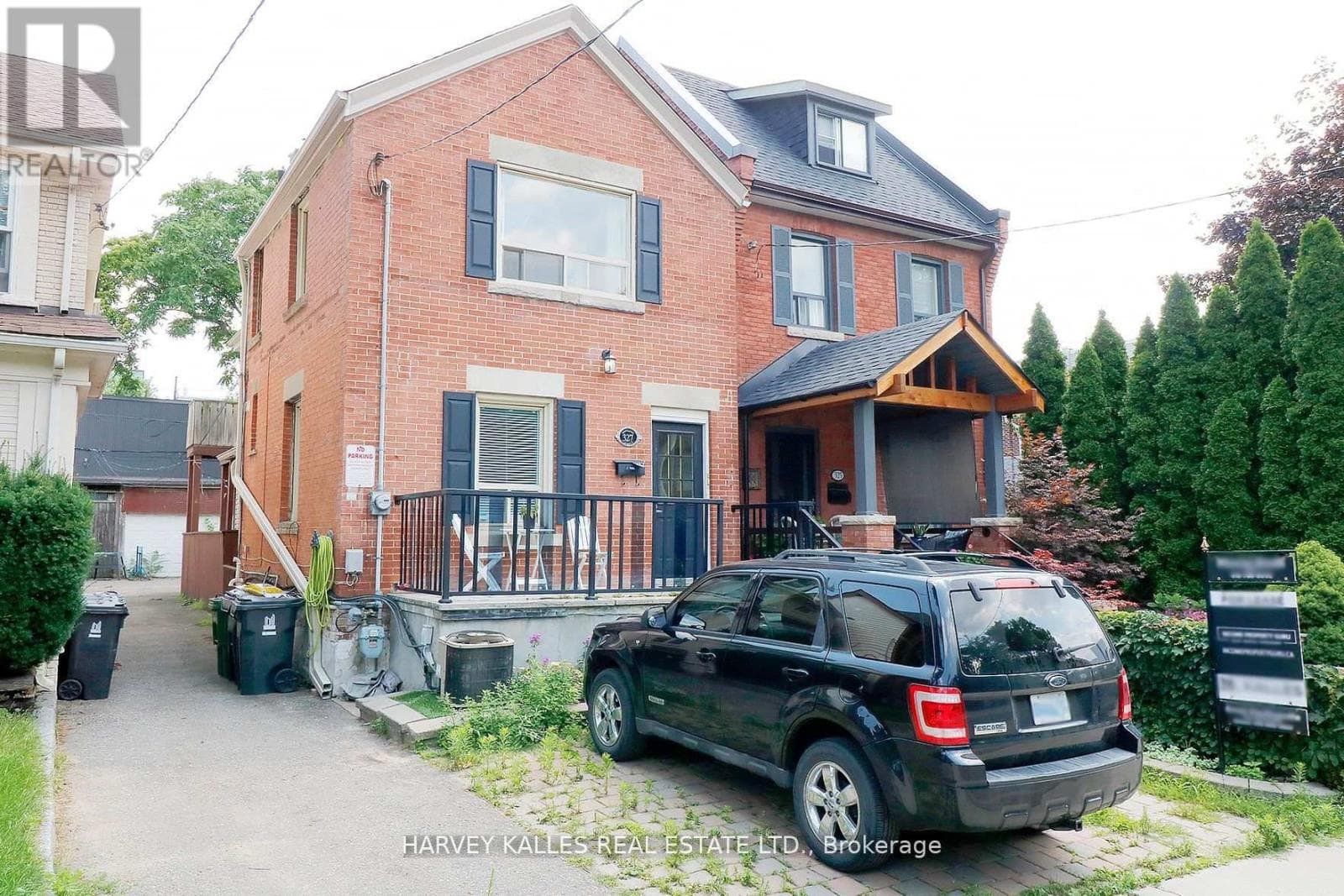 327 Howland Avenue Unit Bsmnt