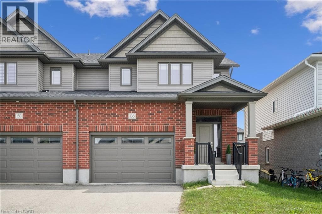 138 WOODBERRY Crescent