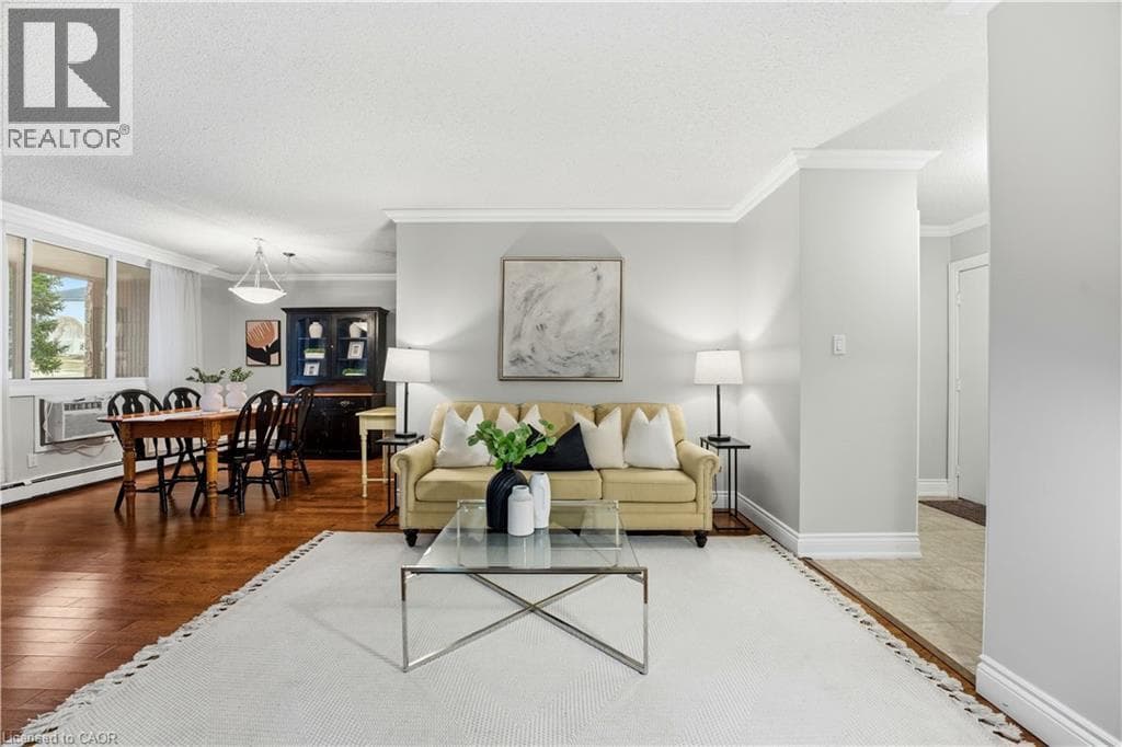 944 CALEDONIAN View Unit 206