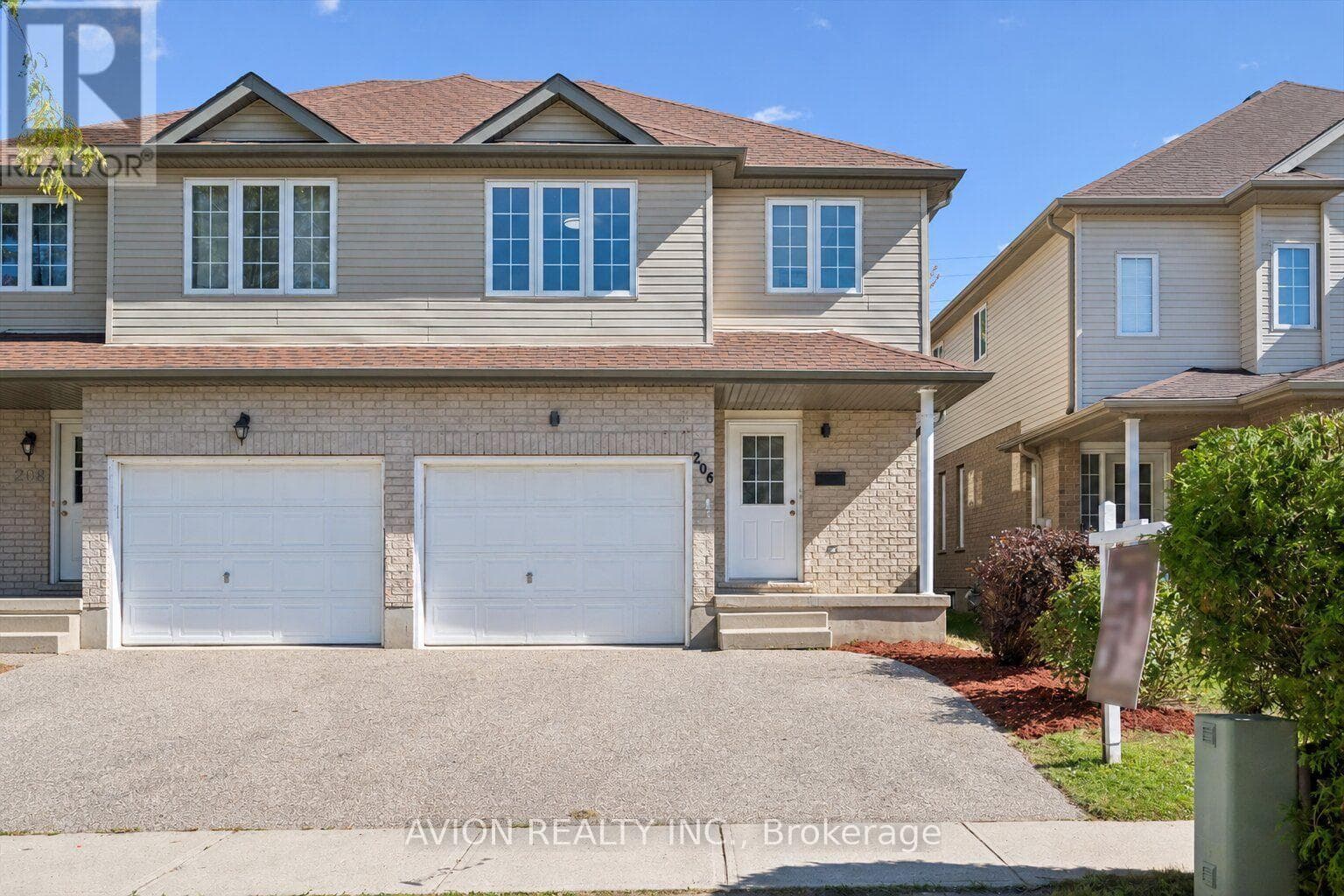 206 Buttercup Court