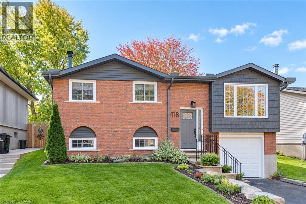 118 WHEATFIELD Crescent