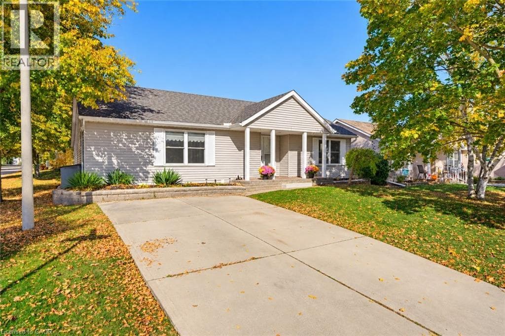 1 HOMESTEAD Place